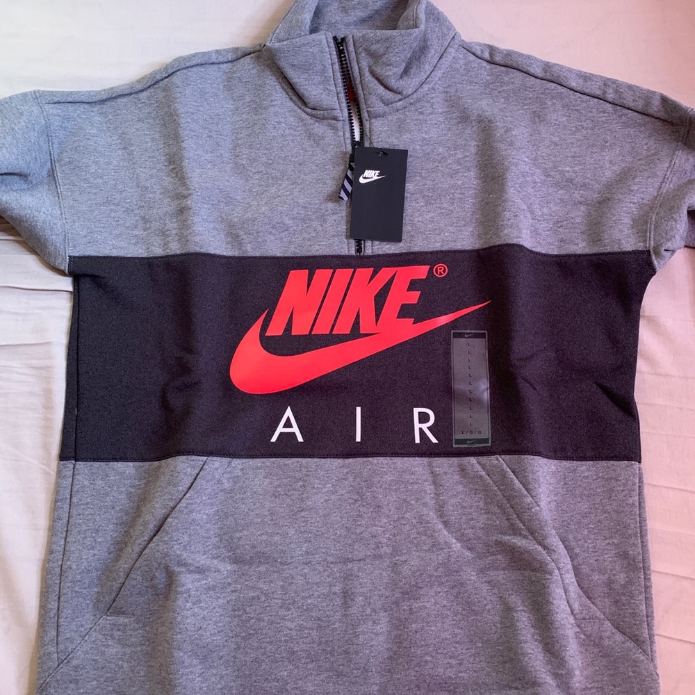 Nike Sweater